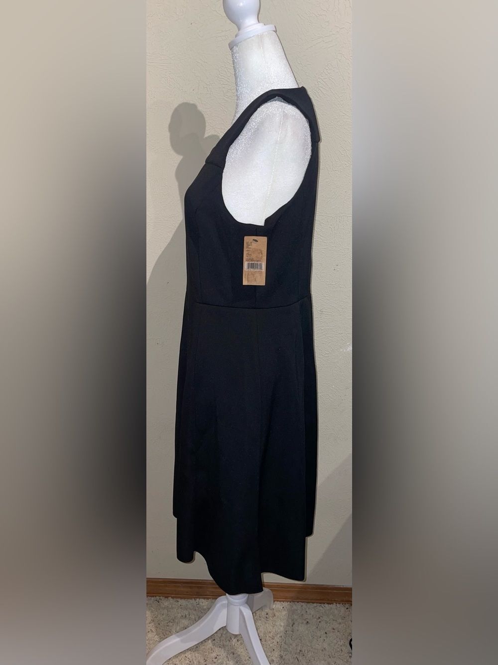 Cremieux NWT Women’s Size L Izzy Black Dress Sleeveless A-Line Flared Stretch - Picture 4 of 9